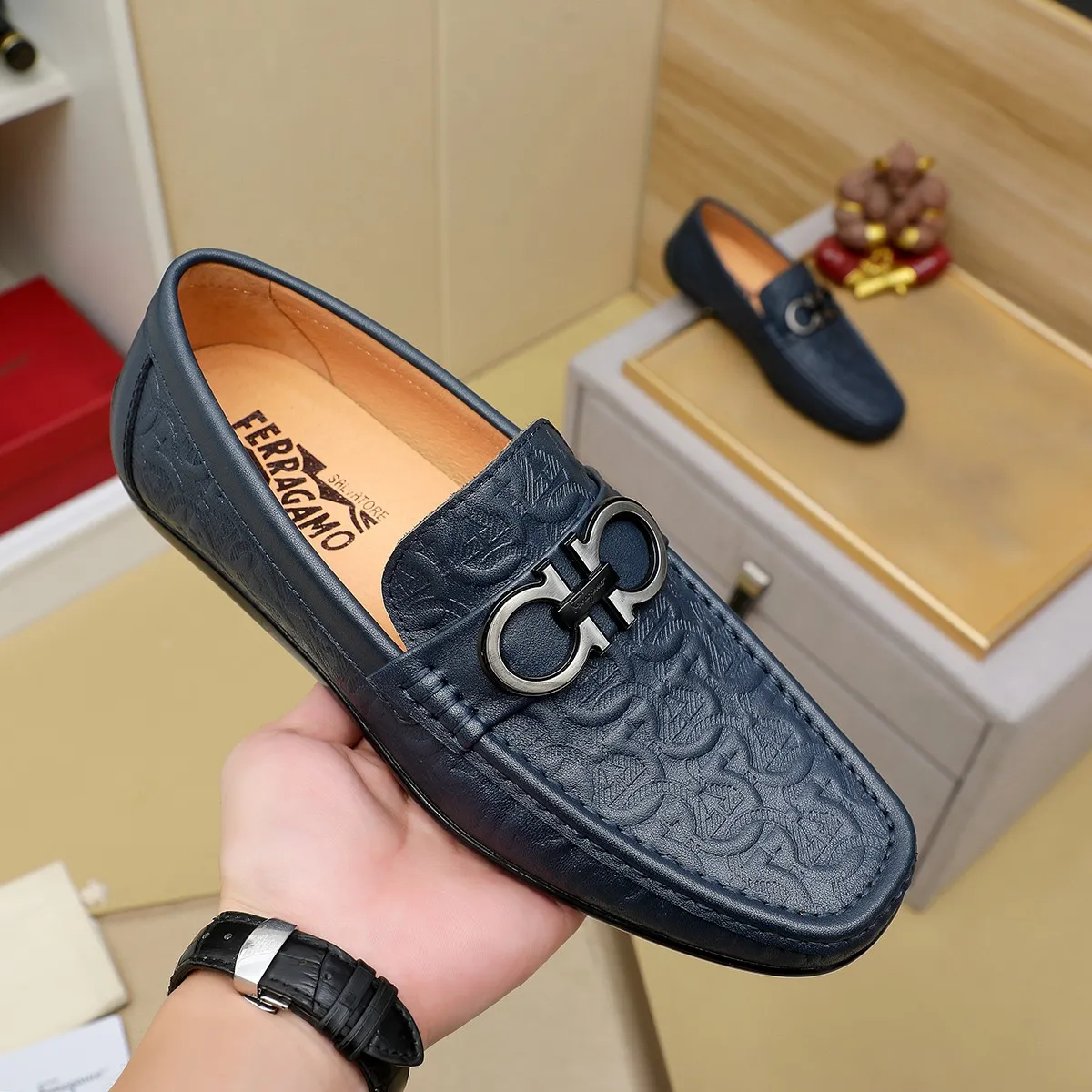 Men's shoes 💰360 🕷🕷【Ferragamo】Ferragamo Popular fashionable casual slip-on shoes🇨🇳Official website counter 1:1 production, original mold opening💯Good quality visible, imported high-end first-layer calfskin, luxurious pigskin lining🌿Very clear texture, high-quality waterproof, non-slip and wear-resistant outsole🎋High quality and low price, truly handmade🍓Color, code number 38-45